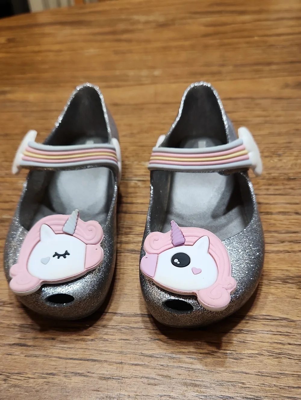 Mini Melissa. Girls Mary Janr Silver Glitter Unicorn Size 7 Or 7.5